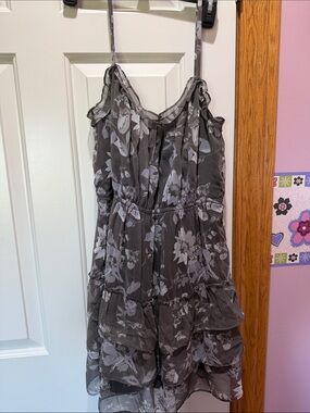 American Eagle Outfitters Gray Floral Ruffle Dress